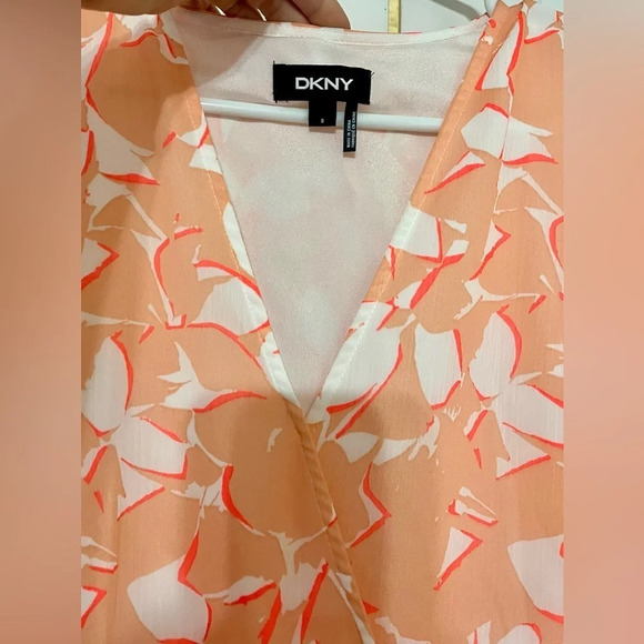 DKNY Floral Short Sleeve Front Wrap Dress - Picture 6 of 8